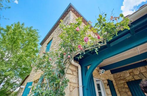 Coux-et-Bigaroque-Mouzens House | Les Petites Plumes