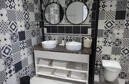 Bray-sur-Seine Bed & Breakfast | Les Petites Tuileries