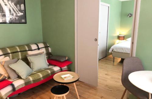 Notre-Dame Apartment | Les Petits Apparts Versailles