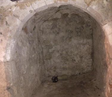 Yevre-le-Chatel Bed & Breakfast | LES PETITS CHATOUILLERs