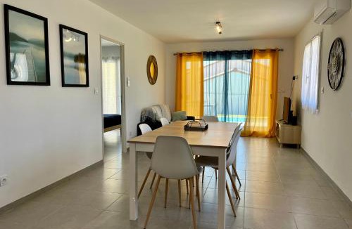 Vallon-Pont-d'Arc Villa | Les Photinias