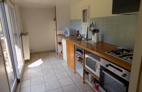 Senaillac-Latronquiere House | Les Pieds dans l'Eau