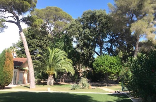 Boulouris-sur-Mer Apartment | Les Pieds Dans L'eau !