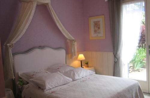 Bonneuil-Matours Bed & Breakfast | Les pierres blanches