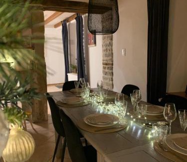 Oelleville House | Les Pierres du Bonheur Meublé Tourisme 3 étoiles