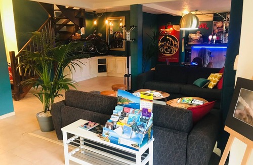 Le Muy Hotel | Les Pins Blancs de Provence