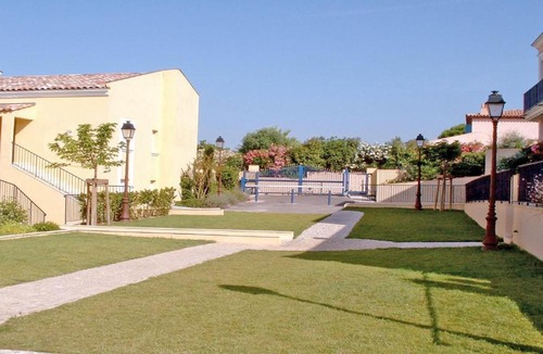 Sainte-Maxime Apartment | Les Pins Bleus