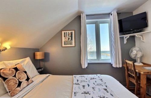 Pointe-au-Pic Bed & Breakfast | Les Pinsons des Rives