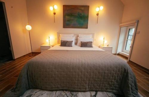 Montigny-le-Gannelon House | Les Pinsons