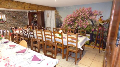 Cosges Bed & Breakfast | les pivoines