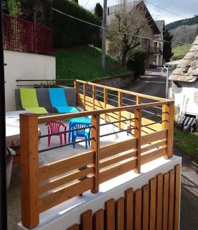 Orcival House | Les Planchettes