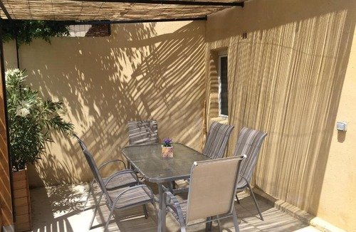 Bollene House | LES PLATANES