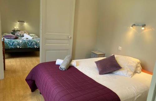 Montfaucon-en-Velay Hotel | Les Platanes