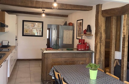 Singly House | LES POMMIERS - SINGLY
