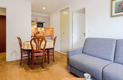 Villers-sur-Mer Apartment | Les Portes de la Mer by Interhome