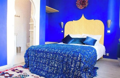 Tours House | Les portes de l'orient spa 1 Riad around the castles.