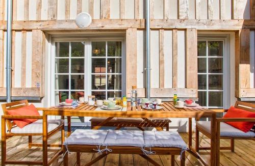 Saint-Arnoult House | Les Portes Du Golf - Marguerite & Simone