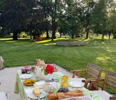 Le Manoir Bed & Breakfast | Les Prés du Manoir