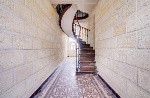 Saint-Ciers-sur-Gironde Apartment | Les prestiges de Bordeaux