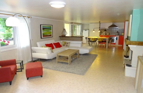 Montastruc House | Les Pruniers 4* rated gites set within our own plum orchards, heated pool