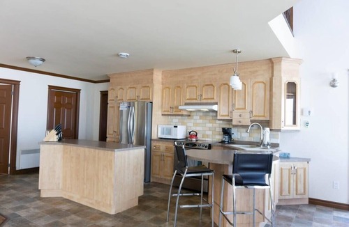 St. Felicien Ski Chalet | Les Quatre Vents | Lakefront & Private Beach