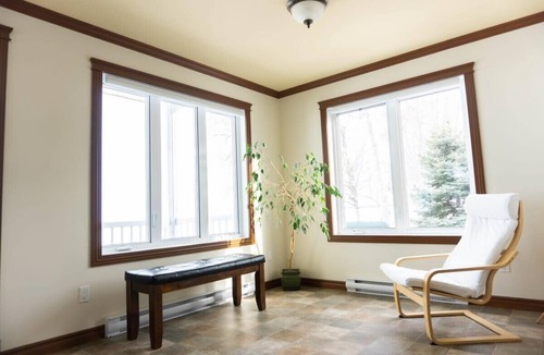 St. Felicien Ski Chalet | Les Quatre Vents | Lakefront & Private Beach