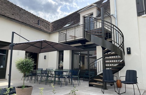 Chablis Apartment | Les Résidences Gueguen - The Studio