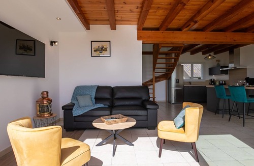 Kerlouan House | Les reflets bleus by Interhome