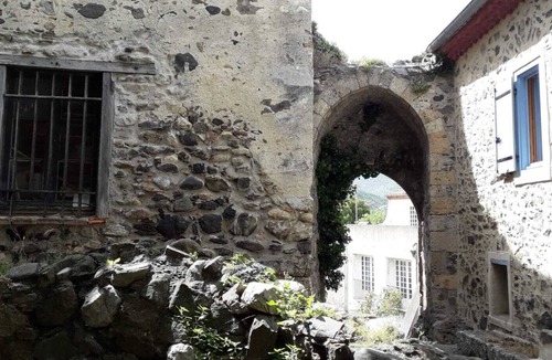 Caudies-de-Fenouilledes Apartment | Les Remparts