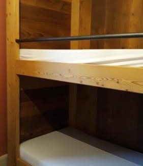 Nans-sous-Sainte-Anne Hotel | LES REPAIRES