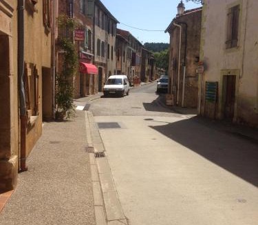 Arques House | Les Reves