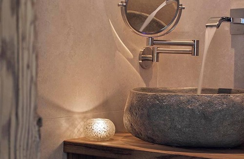 La Clusaz Bed & Breakfast | Les Rhodos