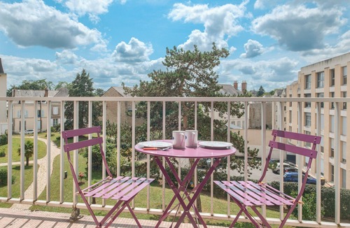Laval Apartment | Les Ridelleries – Balcon/Ascenseur/Gare