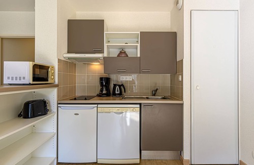 Pont-Aven Apartment | Les Rives de Pont Aven by Interhome