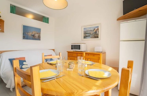 Le Grau-Du-Roi Apartment | Les Rives du Lac by Interhome