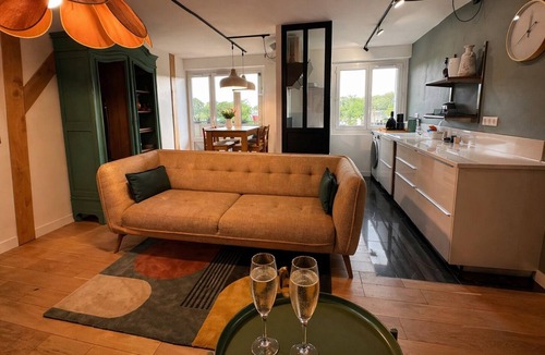 Reims Apartment | Les Rives Rémoises 2-bedroom apartment, view of park and river, near center 1.2 km
