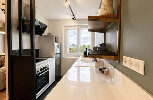 Reims Apartment | Les Rives Rémoises 2-bedroom apartment, view of park and river, near center 1.2 km
