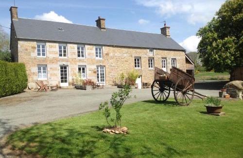 La Foret-Auvray House | LES ROCAILLES