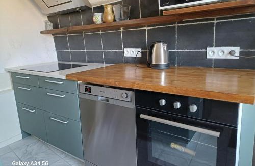 Faverolles-sur-Cher Apartment | Les roches du Donjon