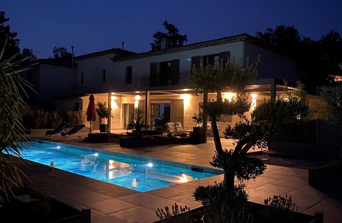 Saint-Paul-en-Foret Bed & Breakfast | Les Roches de Baudisset