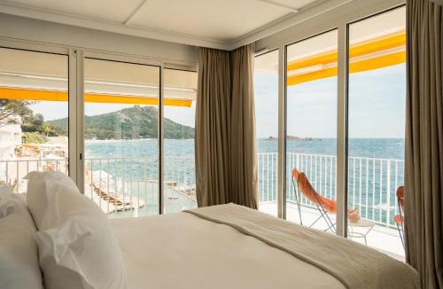 Le Dramont Hotel | Les Roches Rouges, a Beaumier hotel