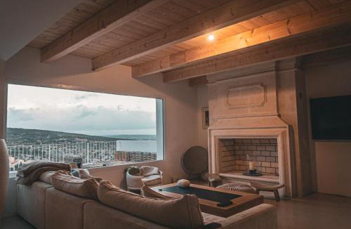 Treilles House | Les Rocheuse Treilles