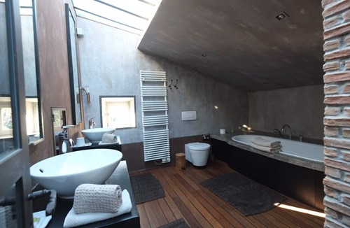 Mougins Bed & Breakfast | Les Rosées