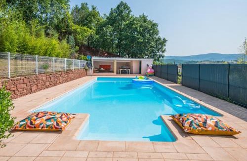 Montlaur House | Les Roses d'Angelina - Superbe maison avec piscine
