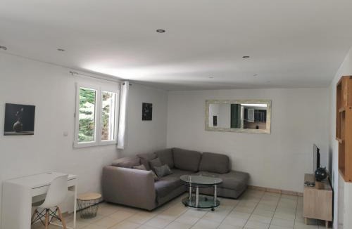 Lapalud House | Les Rosiers