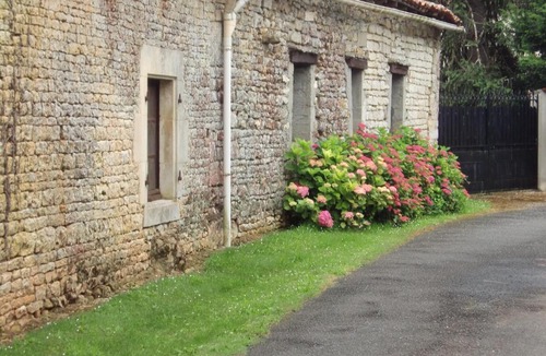 Villiers-le-Roux House | Les Rossignal