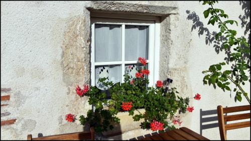 Montlivault House | Les Salamandres