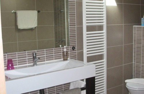 Puisseguin House | Les Secrets de Tifayne