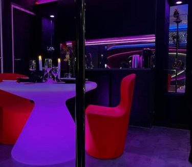 Rivesaltes Apartment | Les Secrets Rooms/Love Room