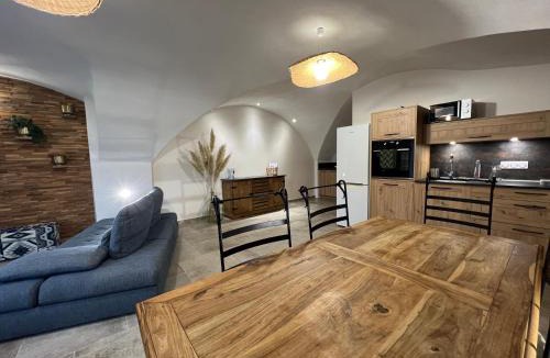 Le Glaizil Apartment | Les Serres d'Antan